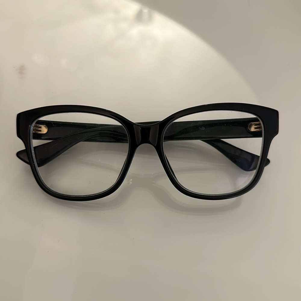 Gucci Glasses - Picture 3 of 8